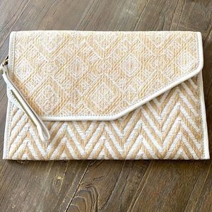 Beautiful wicker wristlet clutch purse